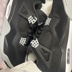 Jordan 4