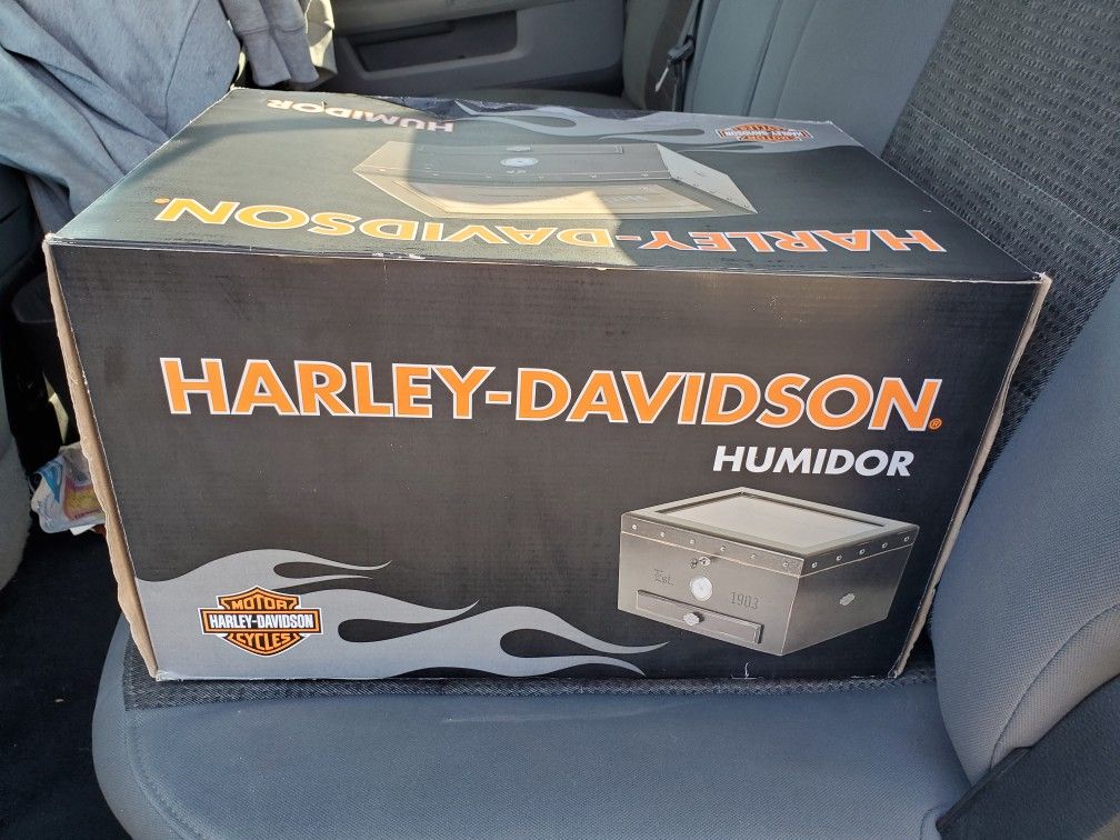 Harley Davidson Cigar Humidifier