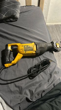 Dewalt reciprocating saw