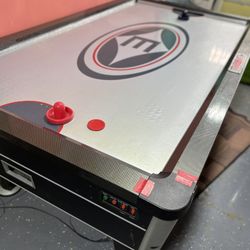 Air Hockey Table 