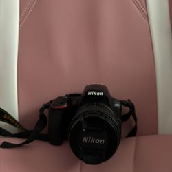 Nikon D3500 DSLR Camera Bundle