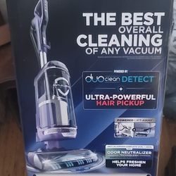 Shark POWERDETECT Upright Bagless Vacuum With Ultimate Cleaning Tools