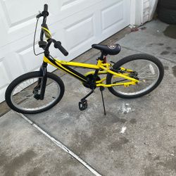 Yellow & Black BMX Bike – Great Condition