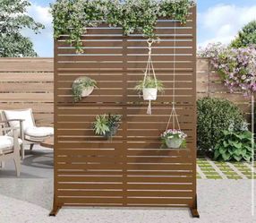 Patio Privacy Screen with Stand 75 in. x 48 in.