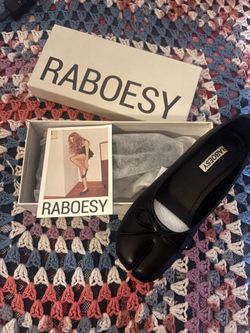 Raboesy tabi heels