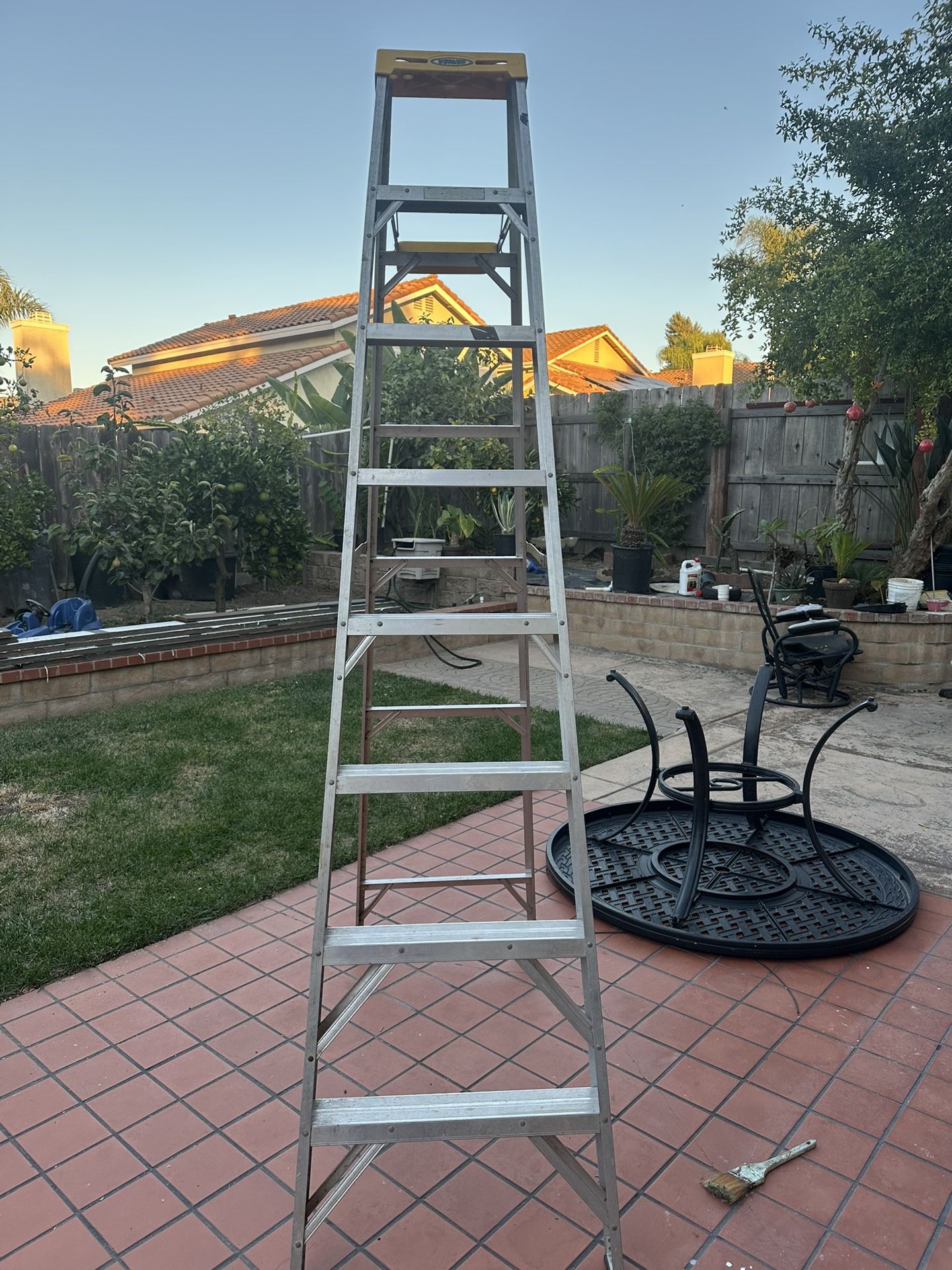 8ft Aluminum Ladder
