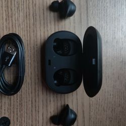 Samsung Gear Iconx Wireless Headphones