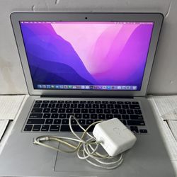 Computer Macbook Air 2017