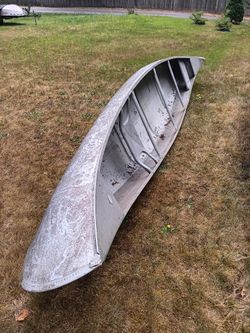 Grumman 17' Aluminum Canoe