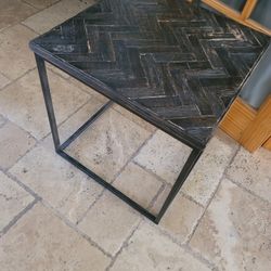 cinna square end table