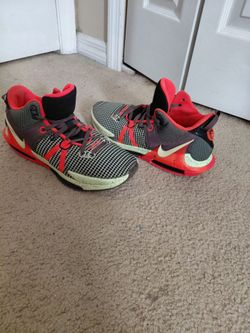 Nike shoes