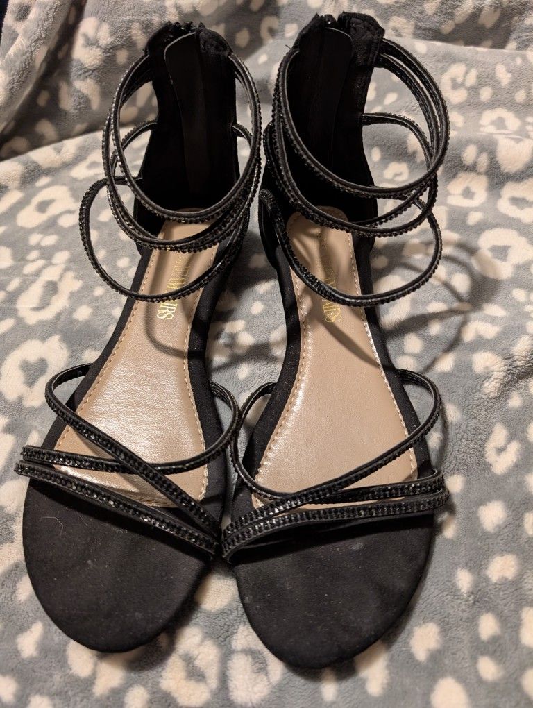 Size 8 Flat Dressy Sandals 