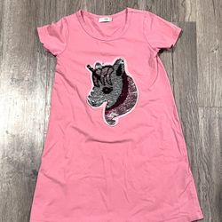 Girls Short Sleeve Pink Unicorn Dress with Flip Sequins. Size 120 (6-7).