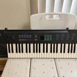 Yamaha Psr-6 Portatone 49 Key Electronic Keyboard Synthesizer