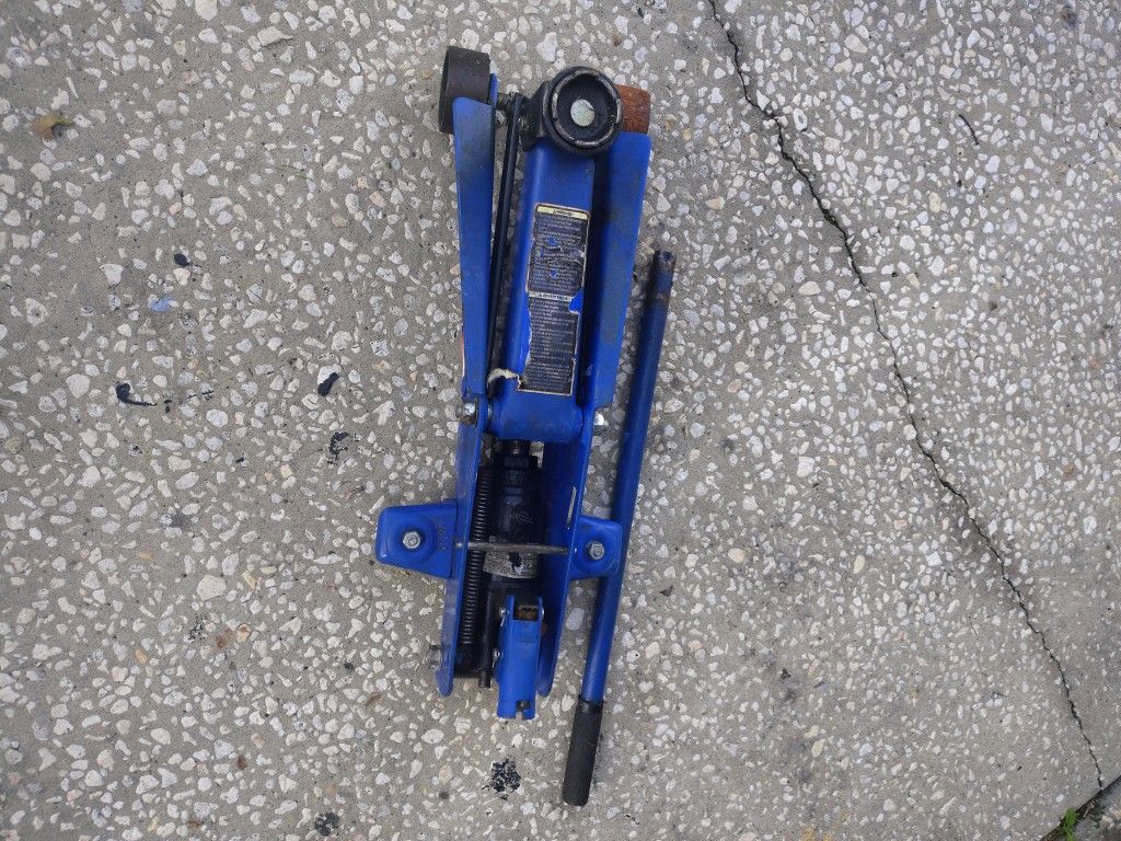 Car Jack 