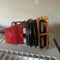 Dirt Devil Hand back Vacuum Cleaner