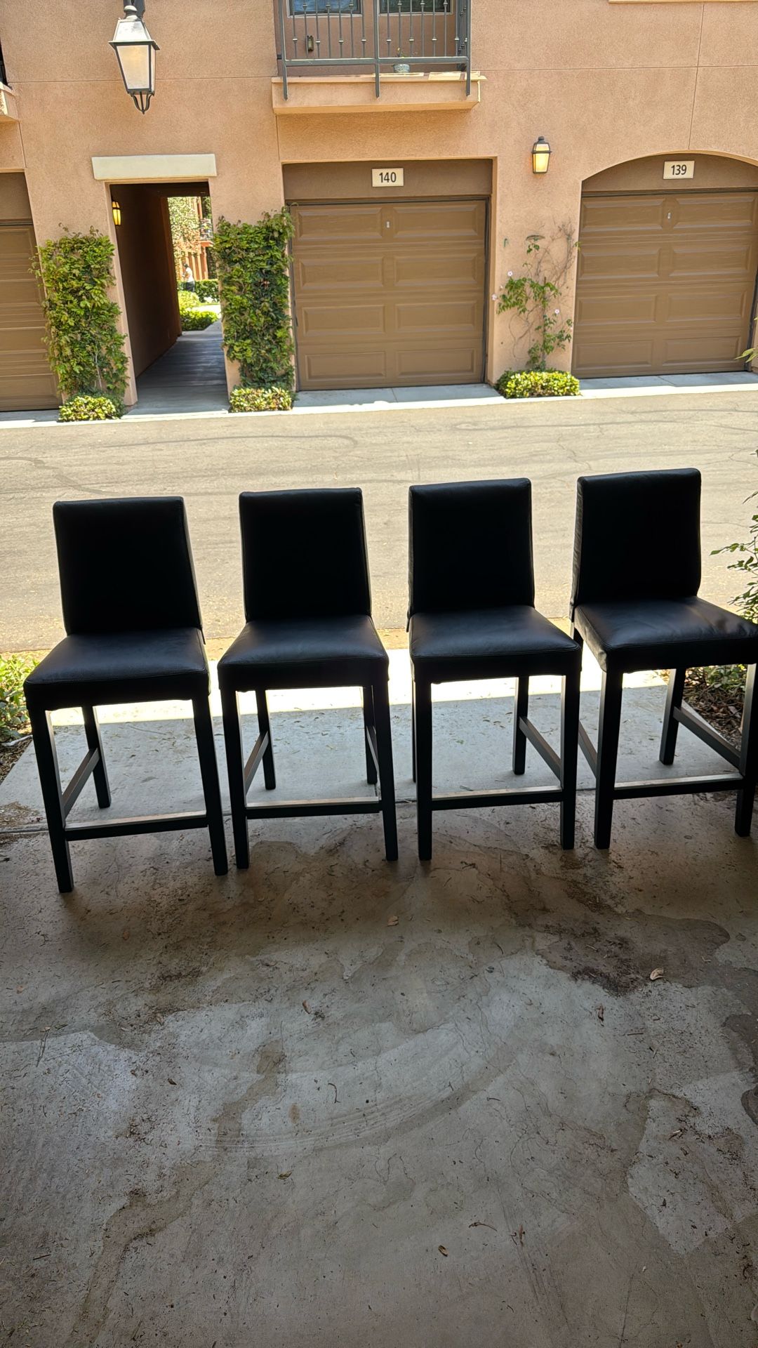 4 Bar Stools
