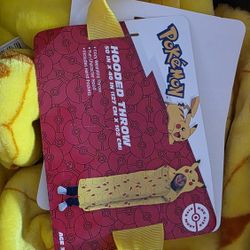 Kids Pokémon Hooded Blanket 