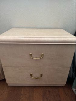 FREE-  2 night stands