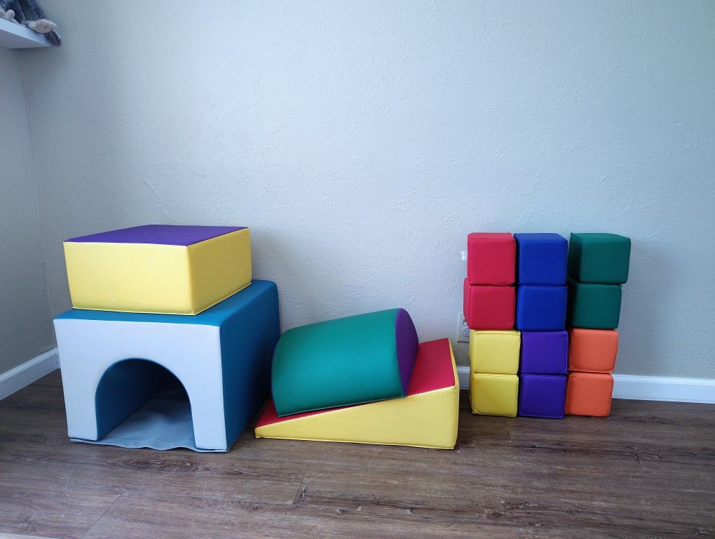 Climb And Crawl Blocks