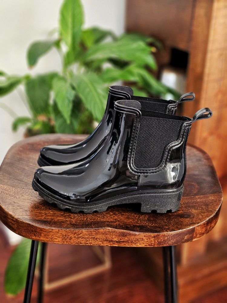 SEVEN7
Halifax Rain Boots Size 8