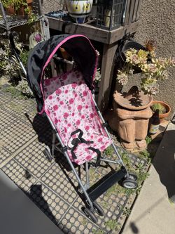 Minnie Mouse Umbrella Stroller