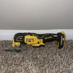 Multi tool Dewalt Xr
