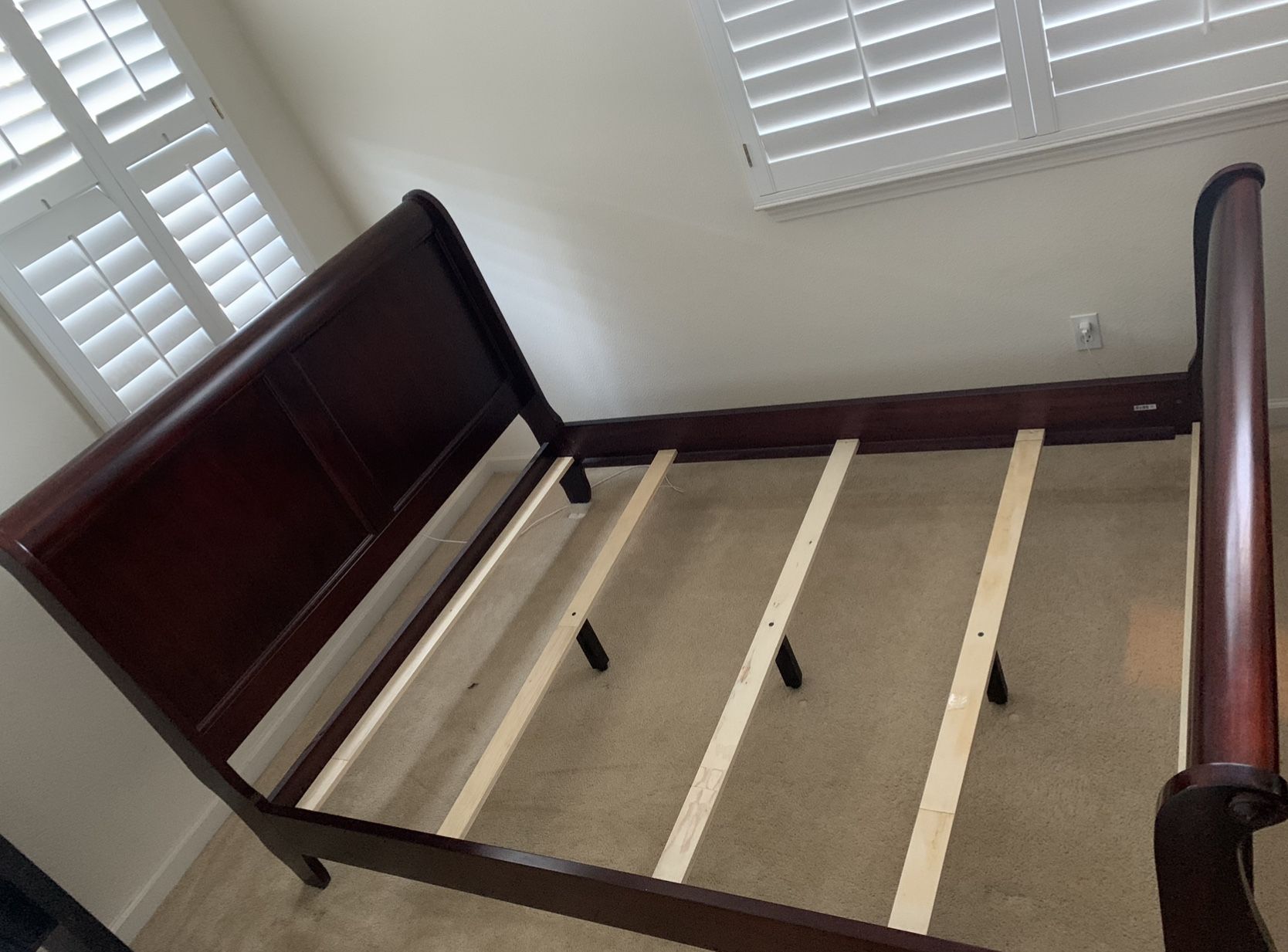 Dark Cherry Wood Queen Sized Bed Frame 