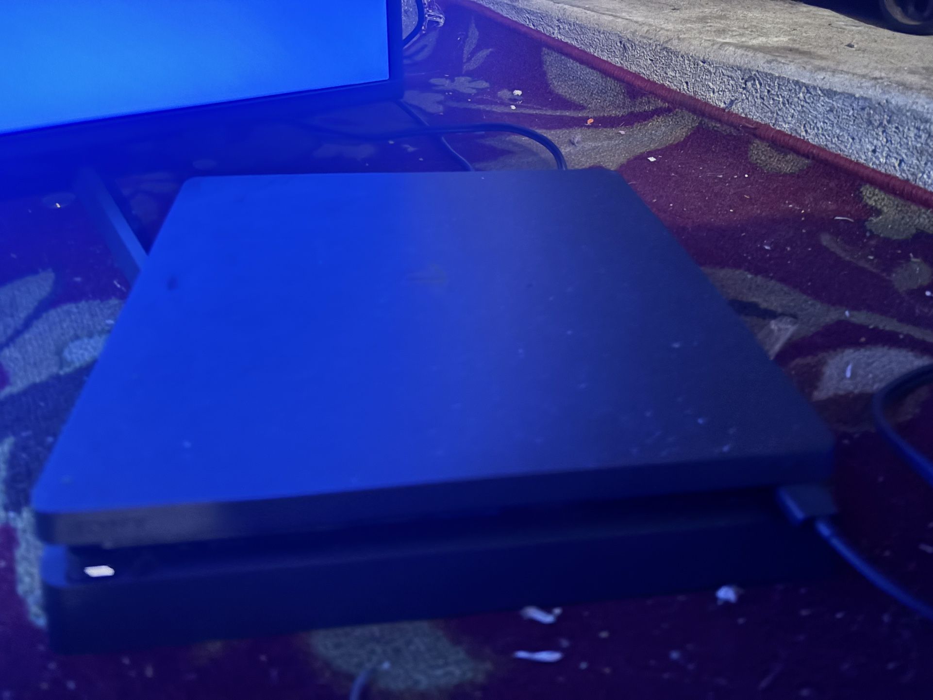 PS4 Slim
