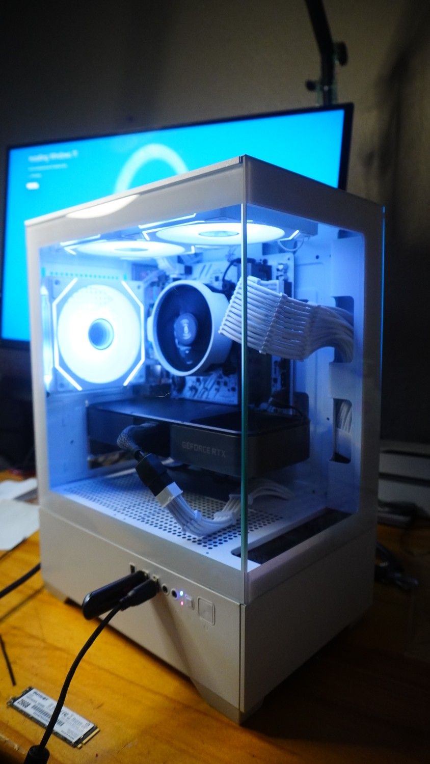 RTX 3070 WHITE GAMING PC