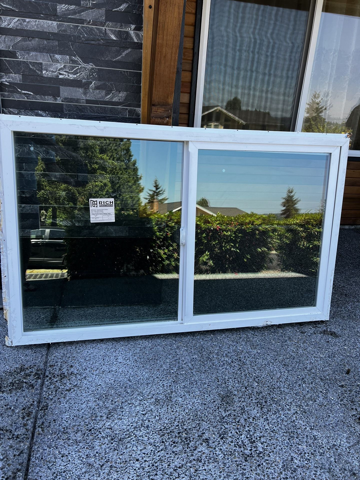 5’ X 3’ Sliding Dual Pane 8200 Series Window Low E 270 With Argon