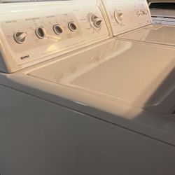Kenmore elite washer and dryer excellent condition