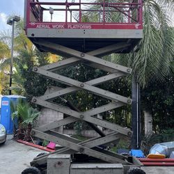 MEC 2548HT Electric Scissor Lift – 25ft Working Height – Fully Operational