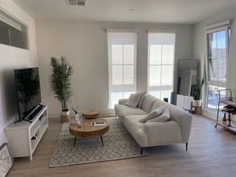 Tv console