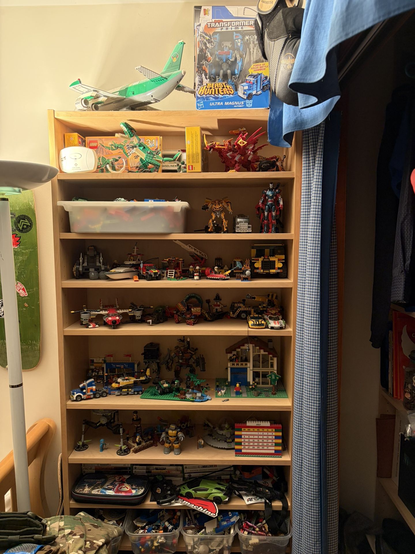 TOYS, GAMES, LEGOS CHEAP!!!