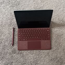 Microsoft Surface Go (Intel Pentium Gold, 4GB RAM, 64GB) 