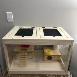 Deluxe, Hamster Cage