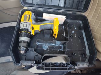 Drill driver.  Dewalt 28 volt set