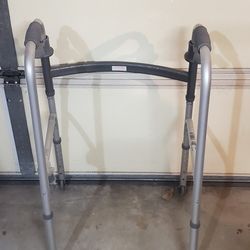 Square Walker
