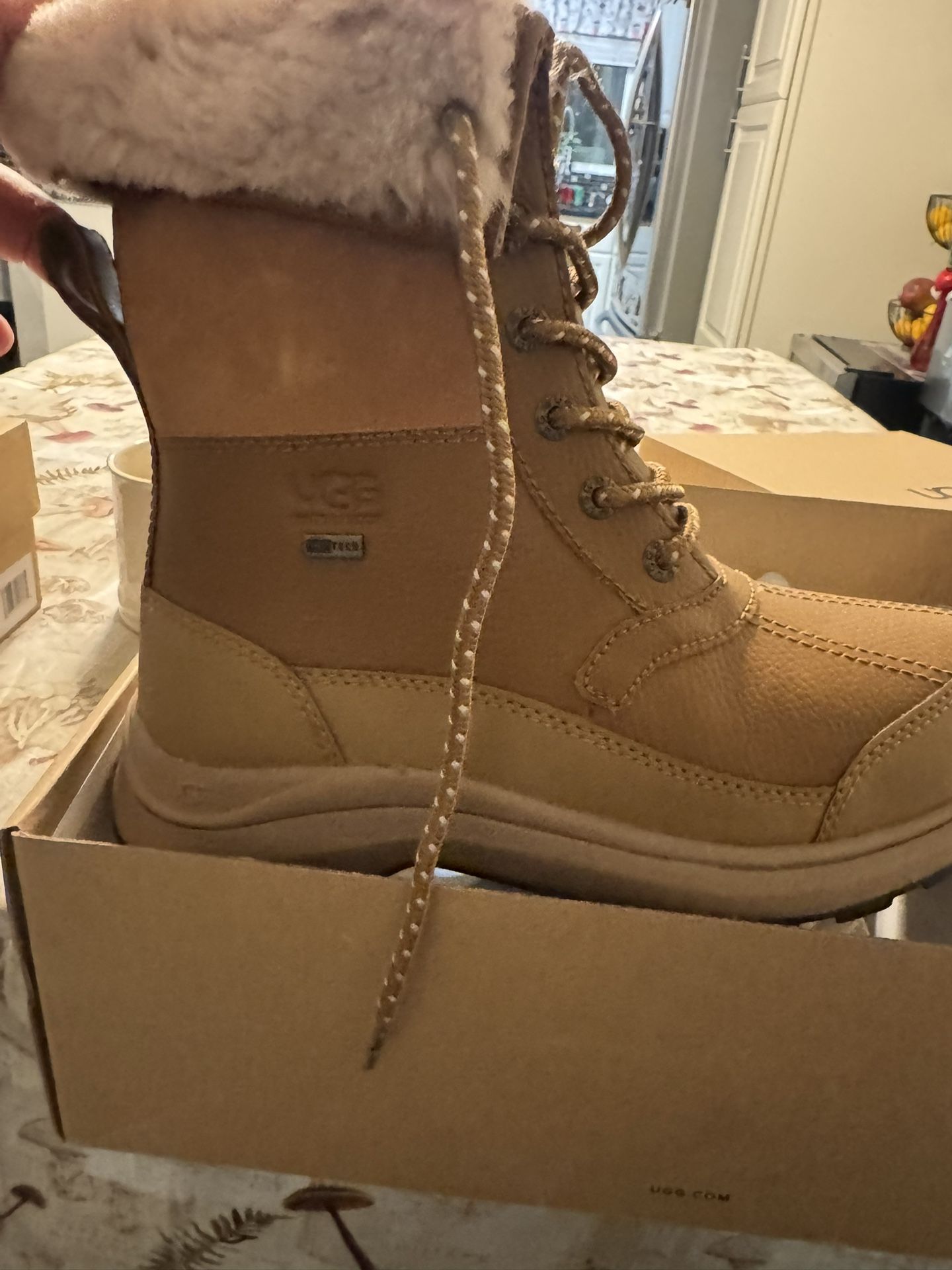 Uggs