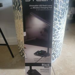 Desk Lamp/ Wireless Charging Pad