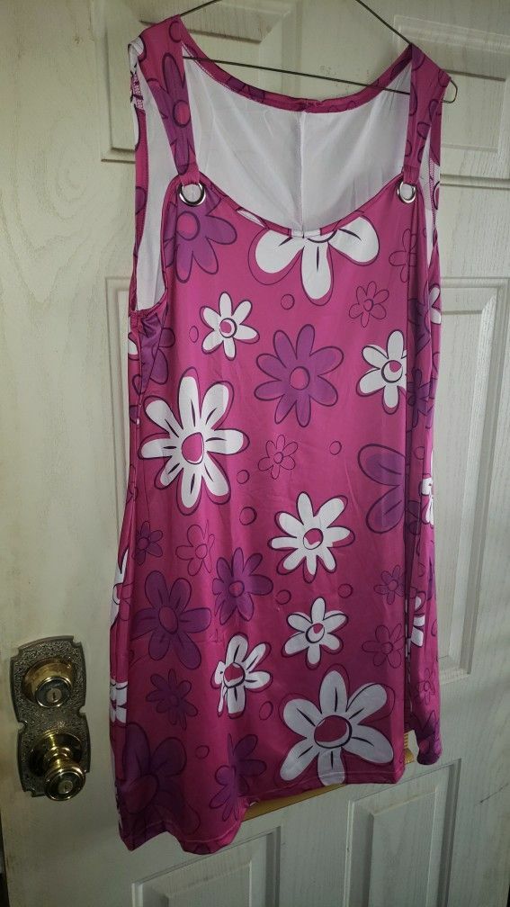 Dress w/2 rings at Top Polyester Material sz L