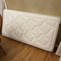 Free Twin & Toddler beds