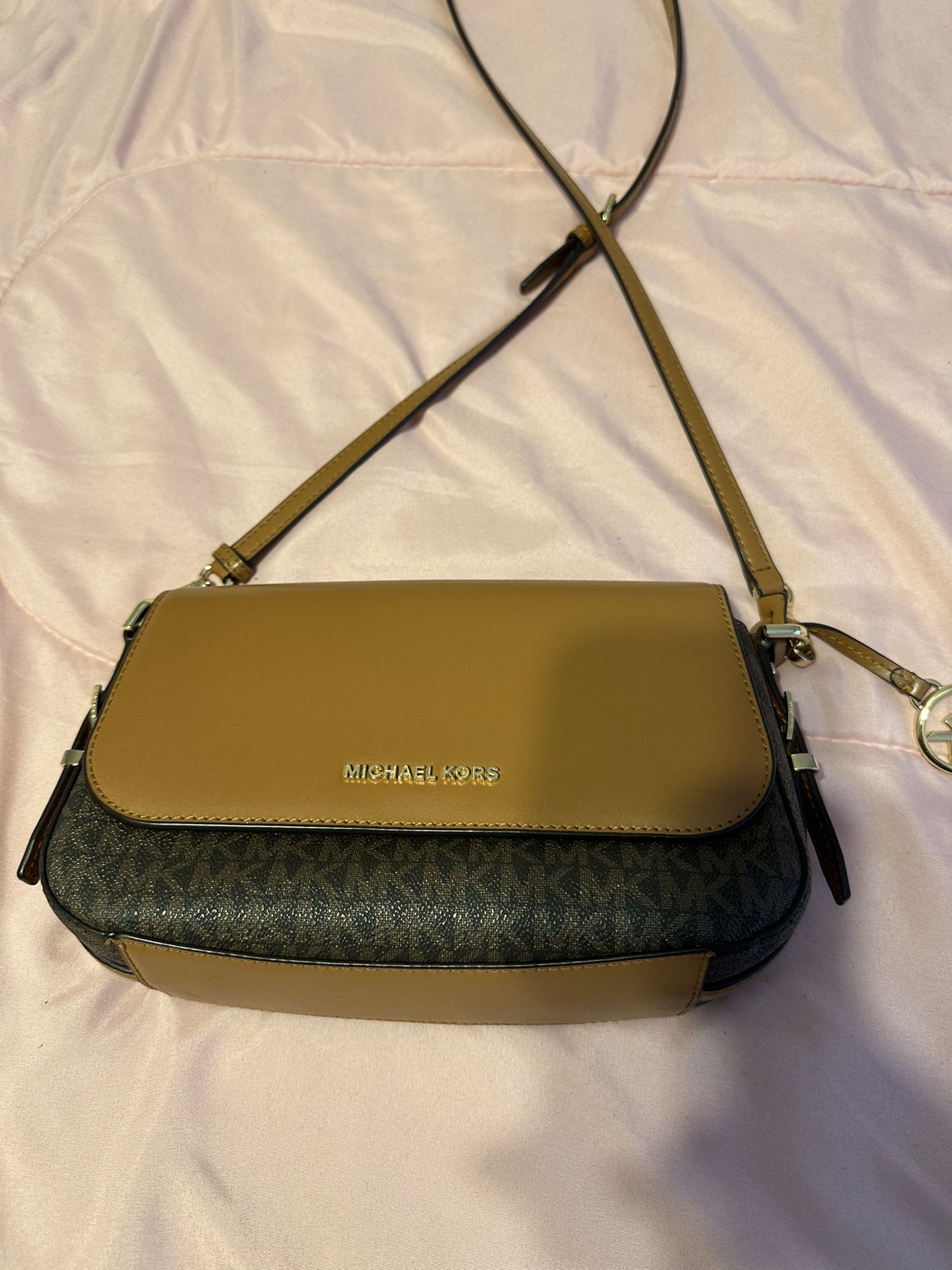 Michael Kors Hand Bag