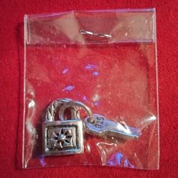 925.Silver Lock & Key Charm 