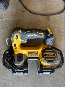Dewalt circular saw.TOOL ONLY
