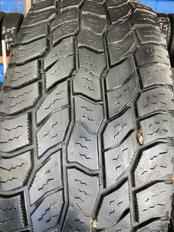 Very nice set 4 245/65/17 COOPER discoverer