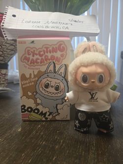 LABUBUS 100% AUTHENTIC WITH CLOTHING!!