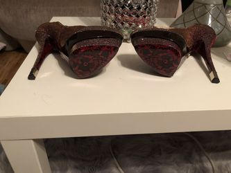 Cesare Paciotti size 39 $100