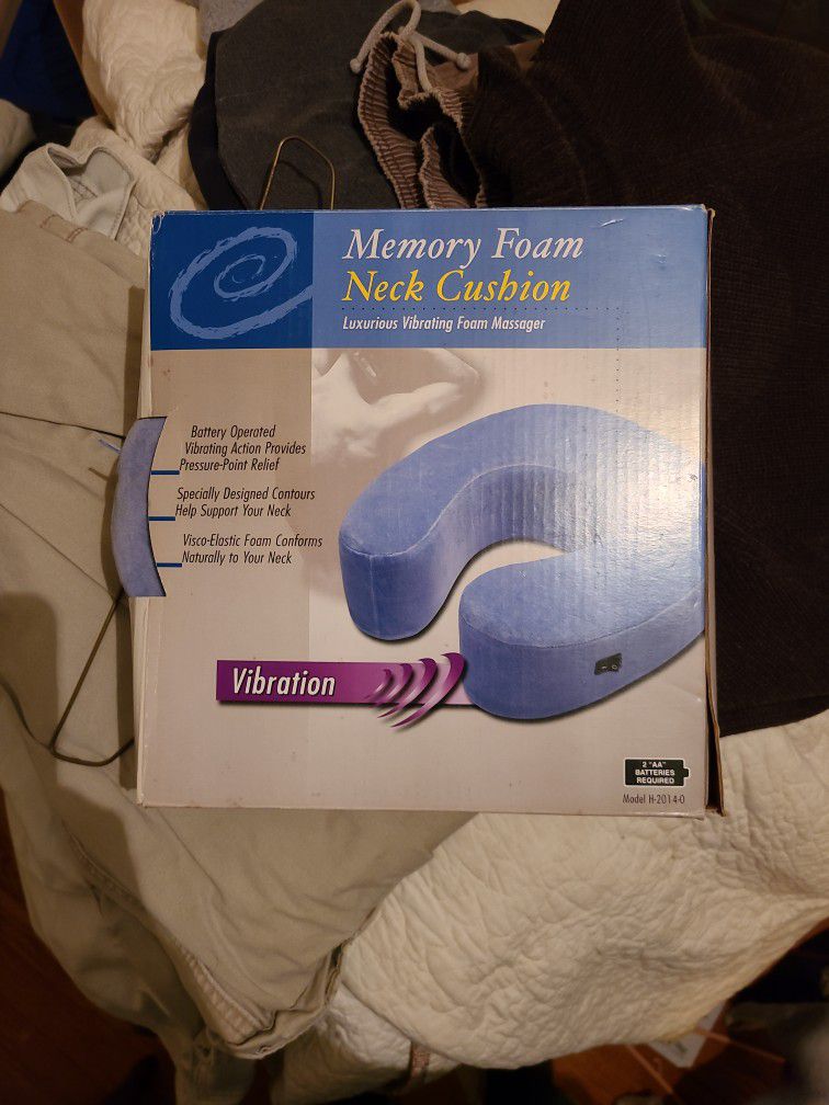 Memory Foam Neck Cushion